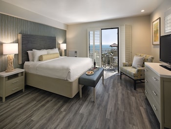 Oceanview Poolview King