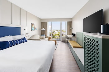Room, 1 King Bed with Sofa bed, Accessible, Non Smoking (Sunset)