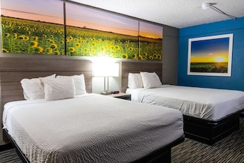 Room, 2 Queen Beds, Non Smoking