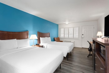 Room, 2 Double Beds, Non Smoking