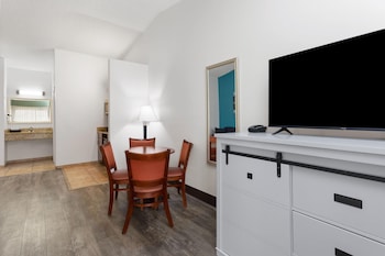 Studio Suite, Multiple Beds, Non Smoking