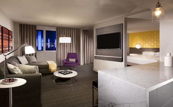 One Bedroom King Suite