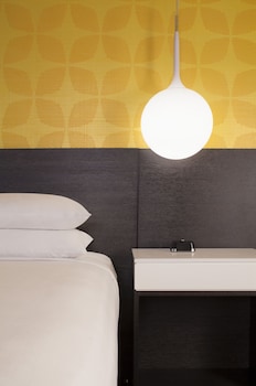 One Bedroom King Suite