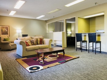 Suite, 1 King Bed