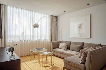 Red Level Presidential Three Bedroom Suite