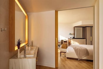 Supreme Room Panoramic Views