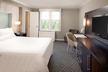 Traditional Room, 1 Queen Bed