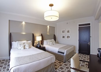 Room, 2 Double Beds, Accessible (Roll-in Shower)