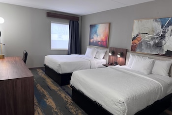 Room, 2 Queen Beds, Non Smoking