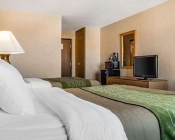 Double Room, 2 Queen Beds, Non Smoking