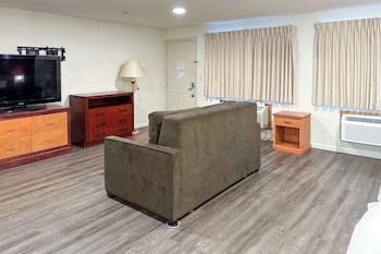Suite, Multiple Beds, Non Smoking
