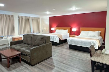 Suite, Multiple Beds, Non Smoking
