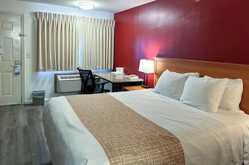 Standard Room, 1 Queen Bed, Non Smoking