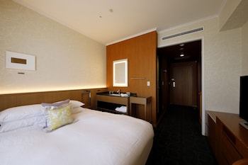 High Floor Luxe Double Room, Non Smoking, 22sqm