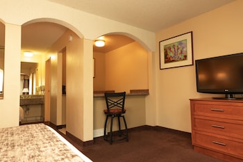 Standard Room, 2 Queen Beds, Smoking
