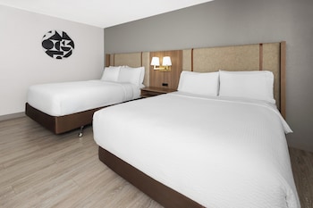 Standard Room, 2 Queen Beds