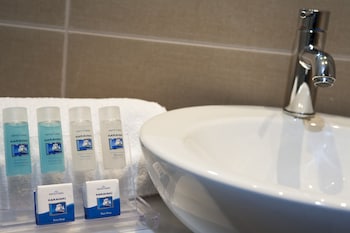 Small Economy Room