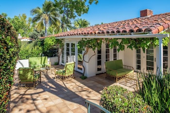 Premier Villa (Veranda)