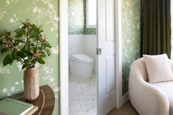 Premier Room, 1 King Bed