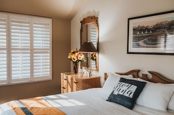 Standard Room, 2 Queen Beds