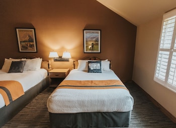 Standard Room, 2 Queen Beds