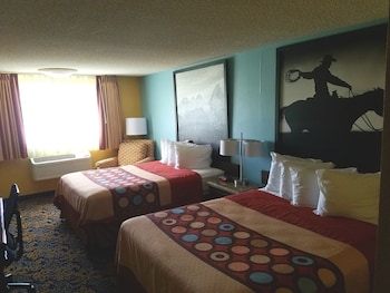 Room, 2 Queen Beds, Non Smoking