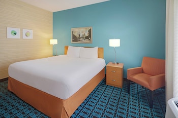 Studio, 1 King Bed with Sofa bed, Accessible Bathtub