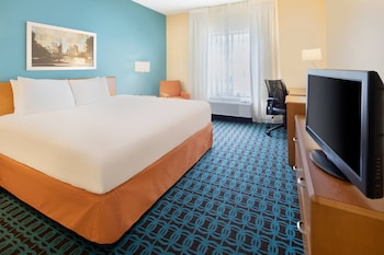 Room, 1 King Bed, Accessible Bathtub
