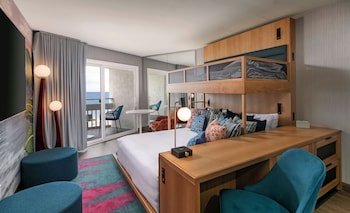 Suite, Multiple Beds, Oceanfront