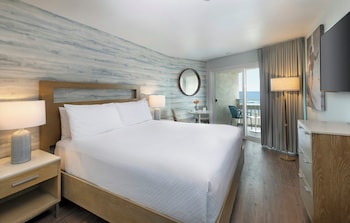 Room, 1 King Bed, Oceanfront