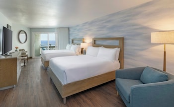 Room, 2 Queen Beds, Oceanfront