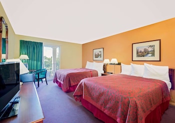 Room, 2 Double Beds, Accessible