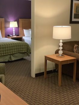 Suite, 1 Bedroom, Non Smoking (2 Queen Beds)