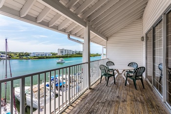 Suite, 1 Bedroom, Marina View