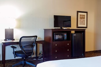 Deluxe Room, 2 Queen Beds, Non Smoking