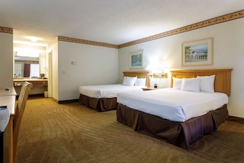 Suite, Multiple Beds, Non Smoking