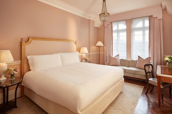 Mayfair Suite