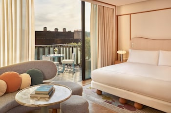 Mayfair Balcony Room