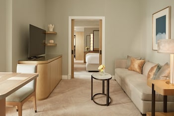 Deluxe Junior Suite