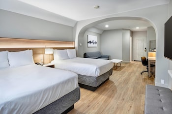 Room, Multiple Beds, Non Smoking