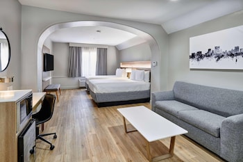 Room, Multiple Beds, Non Smoking