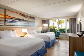 Room, 2 Queen Beds, Non Smoking (Pets Welcome)