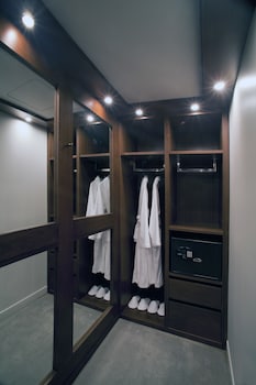 Penthouse (Suite)