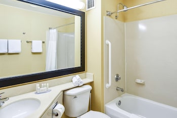 Standard Room, 2 Queen Beds, Non Smoking, Refrigerator & Microwave