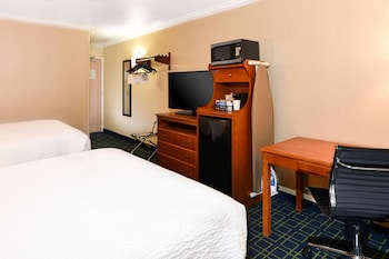 Standard Room, 2 Queen Beds, Non Smoking, Refrigerator & Microwave