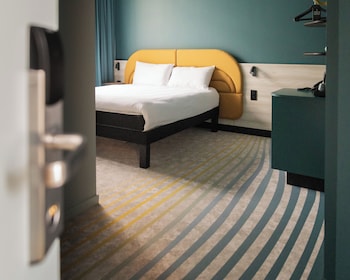 Premium Room, 1 Double Bed (Accessible)