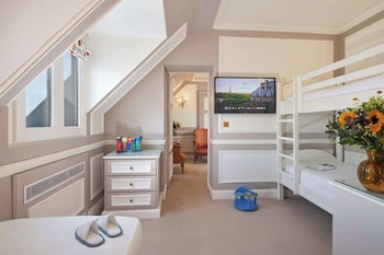Suite (PARISIENNE)