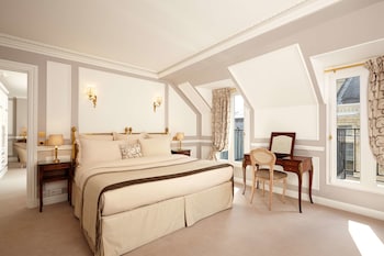 Suite (PARISIENNE)