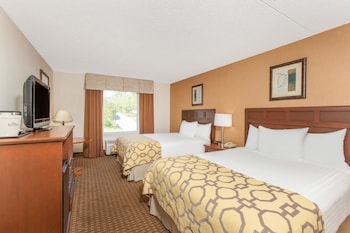 Room, 2 Queen Beds, Non Smoking, Refrigerator & Microwave