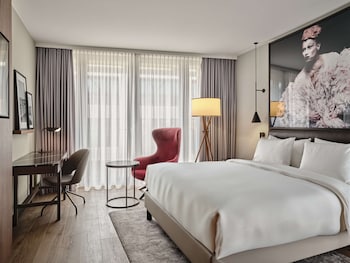 Premium Room (Collection)